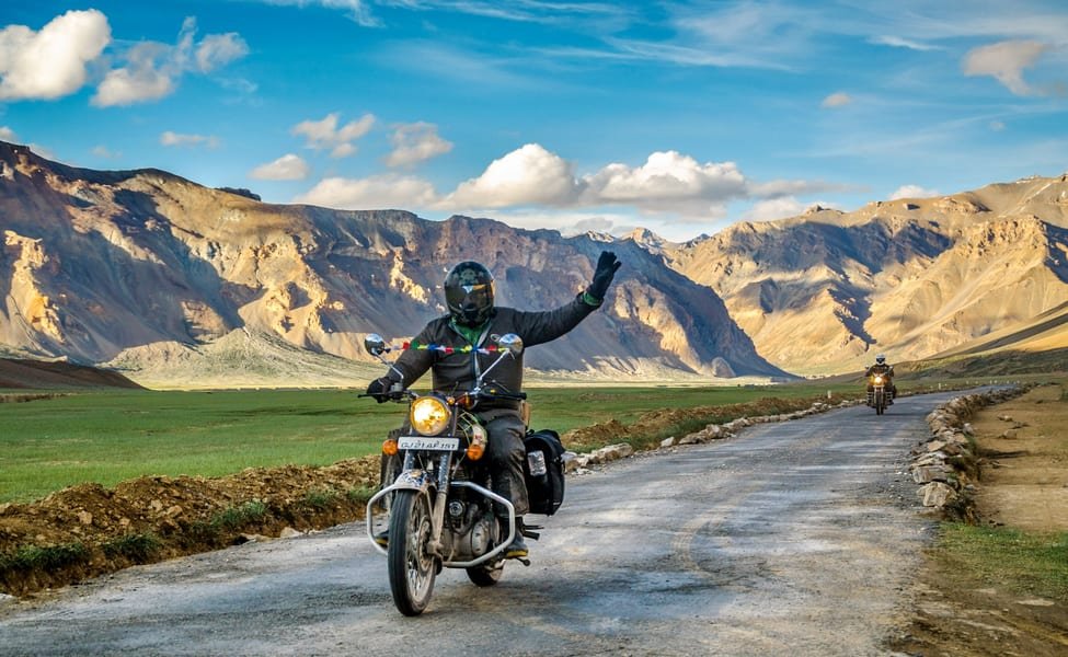 Bike Tourism in Leh & Ladakh –Ultimate Adventure Place For Travel & Bike Enthusiasts